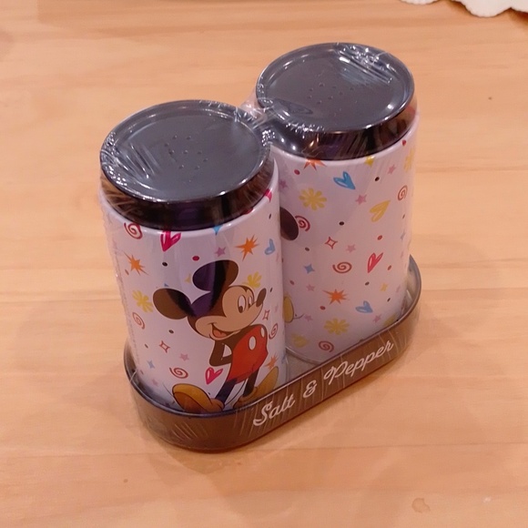 Mickey Minnie Mouse Salt and Pepper Shaker Set Metal Tin - Picture 1 of 8